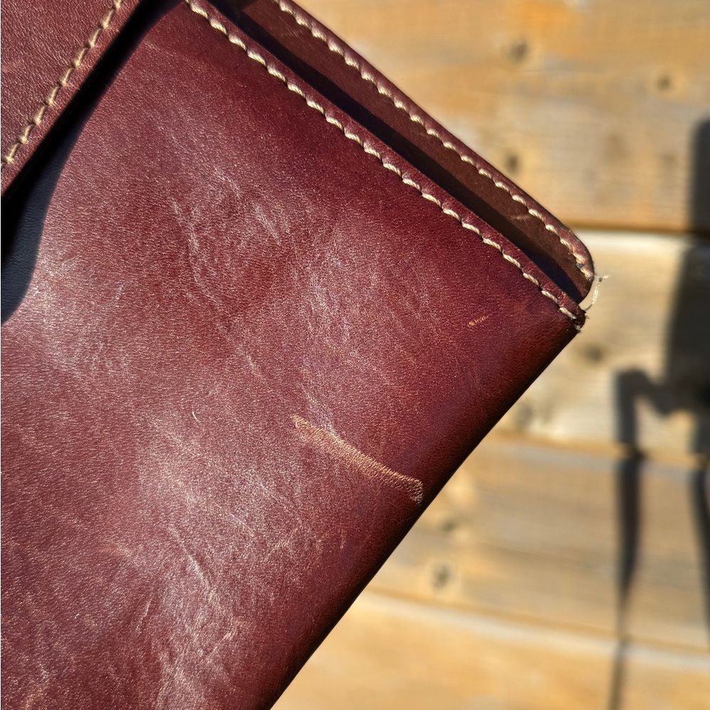 The Trend vintage Brown Leather Crossbody Bag with Silver Buckle - Picture 8 of 11